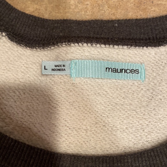 Women Maurice’s sweatshirt size large - Picture 2 of 4